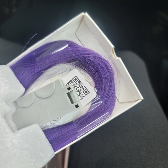 Hair extensions - Picture 2 of 4